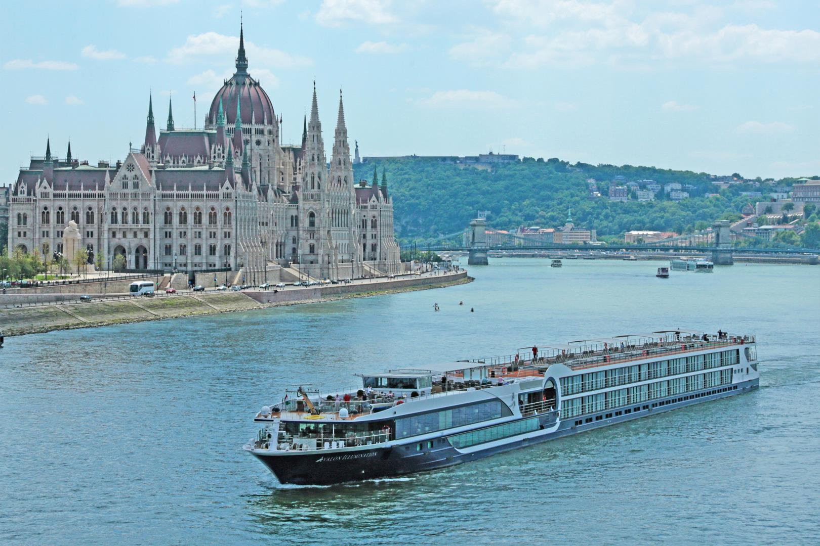 Active & Discovery On The Danube With 2 Nights In Prague & 1 Night In Budapest (Eastbound)