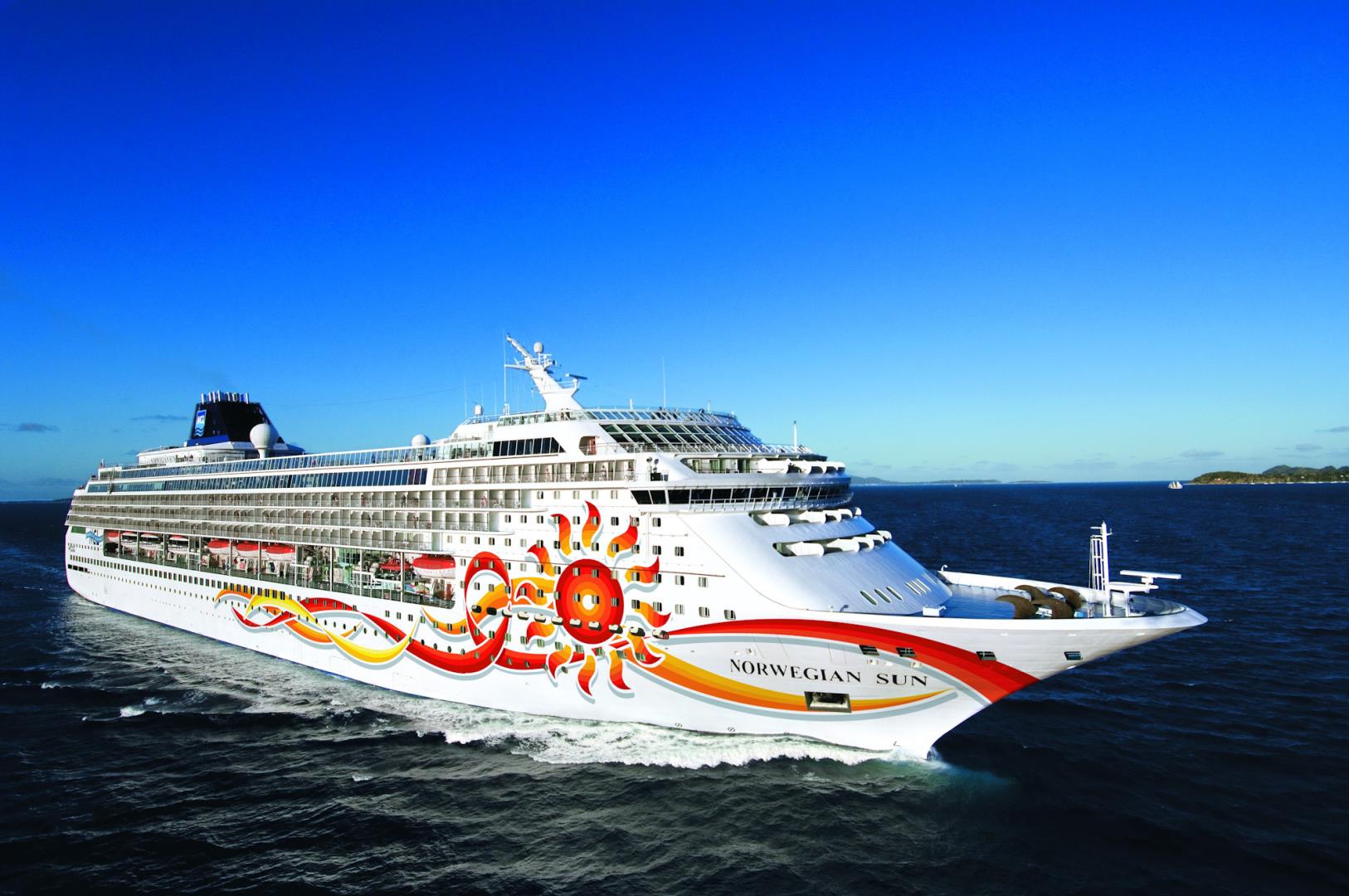 9-day Cruise to Europe: Portugal, Spain & Canary Islands from Lisbon, Portugal on Norwegian Sun